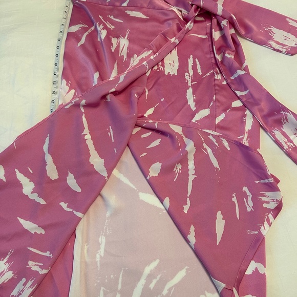 Gorgeous Vici Wrap Skirt - Picture 6 of 11